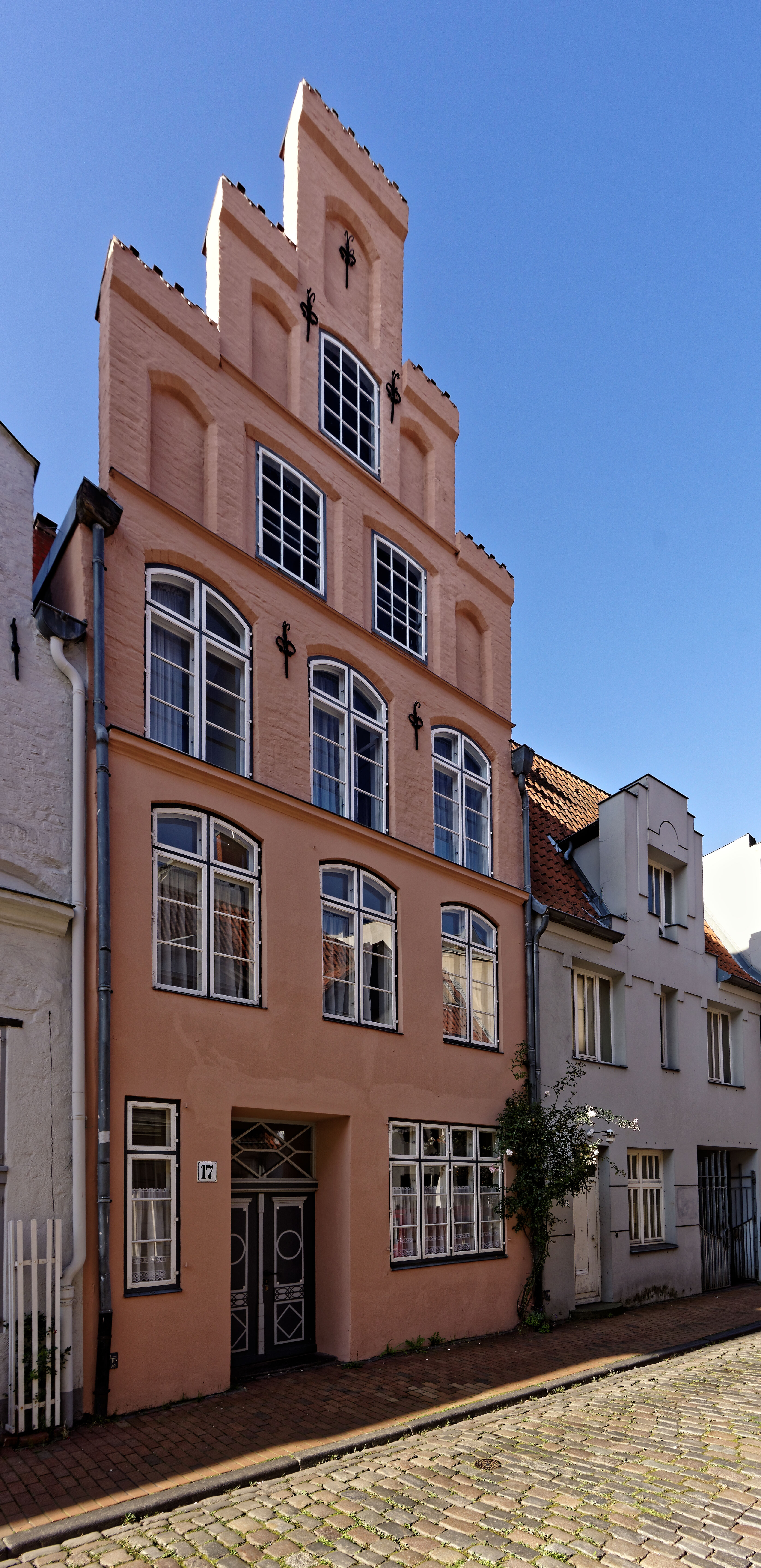Lübeck, Alsheide 17