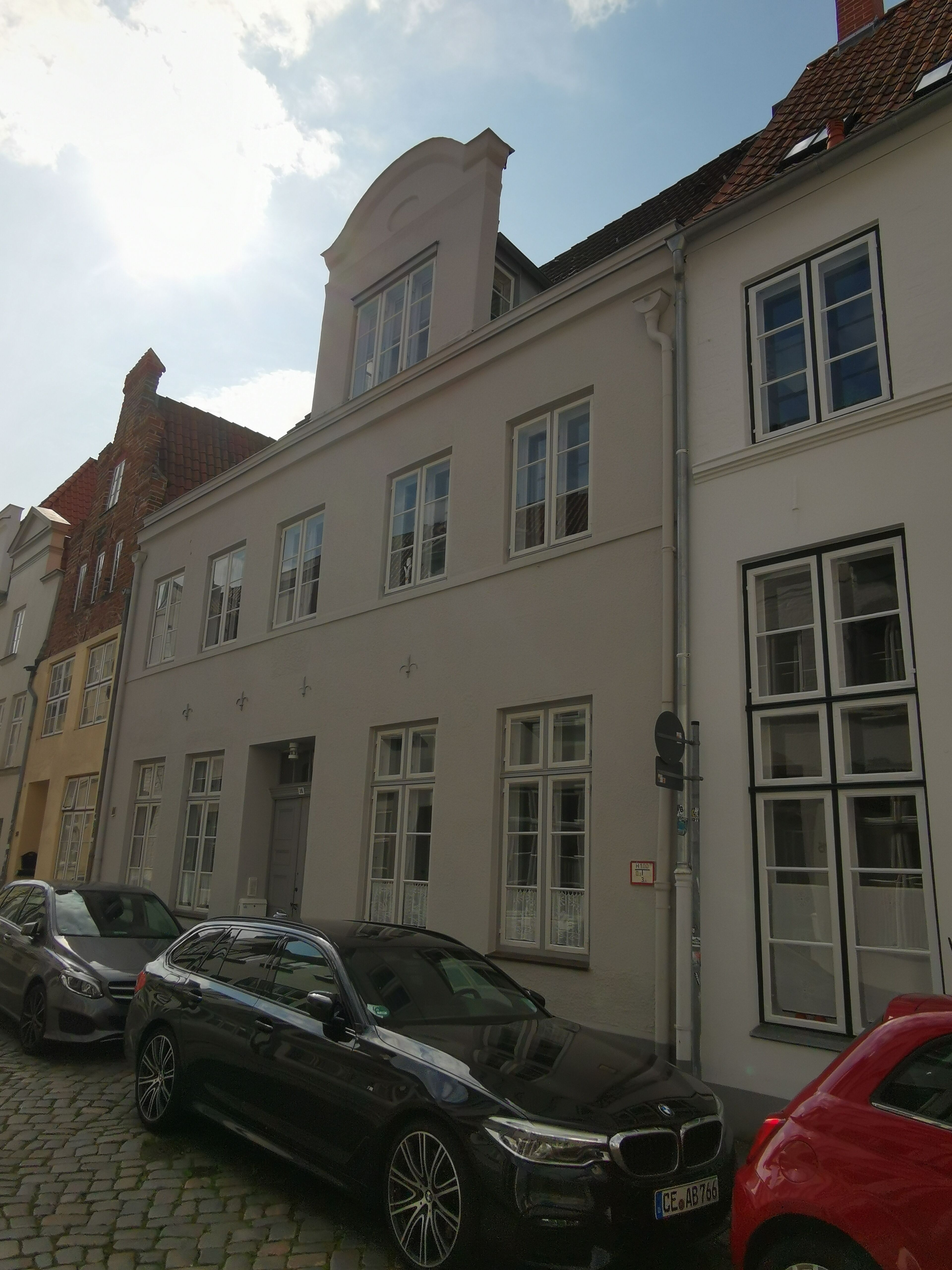 Haus Schwönekenquerstraße 16