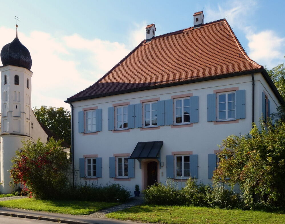 Esting, Ehem. Benefiziatenhaus