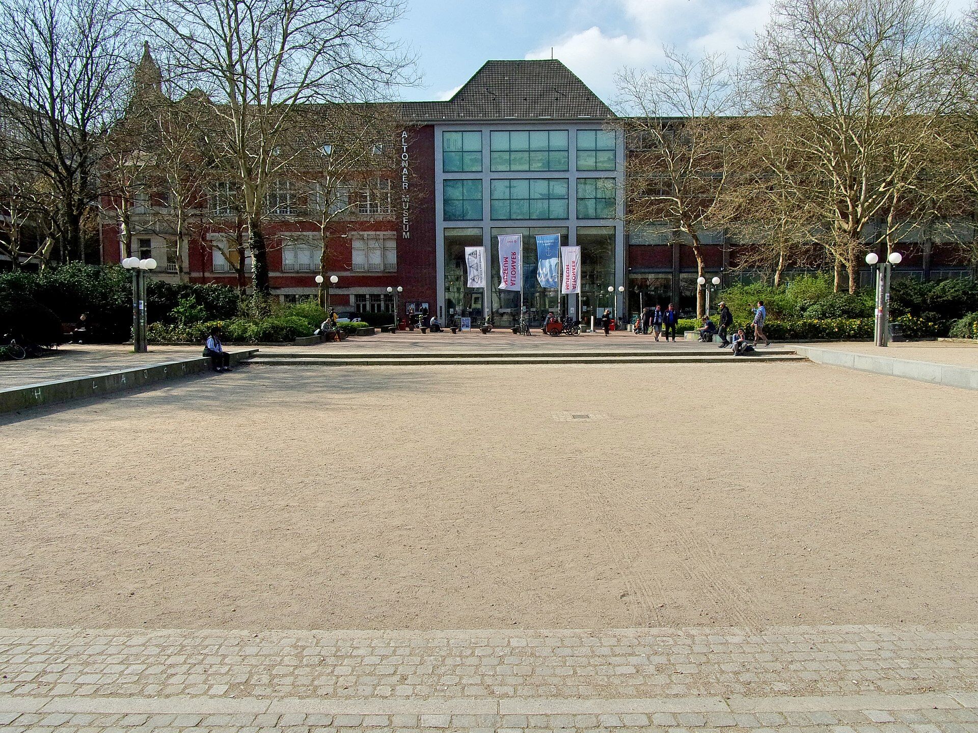 Das Altonaer Museum am Platz der Republik. Museumsstraße 21-23 DL Hamburg-Ottensen.