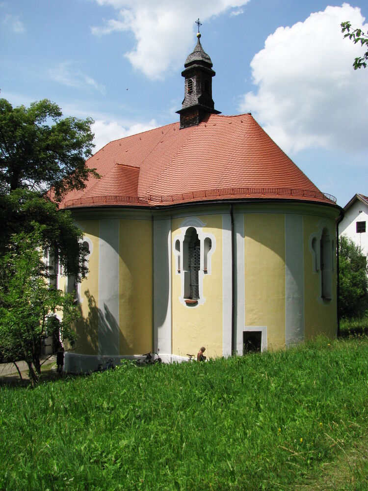 Pöring, Schlosskirche St. Maria von der Versöhnung