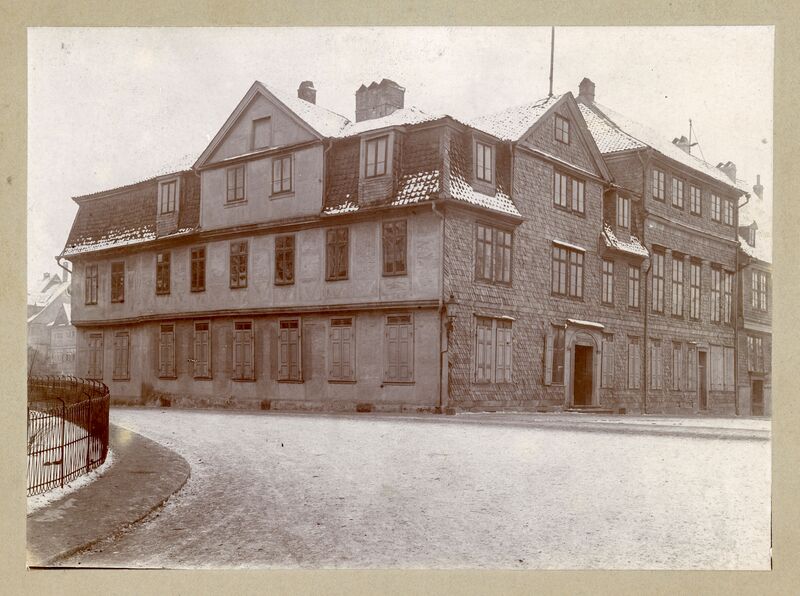 Datei:427d2e95-50b4-4a30-9f21-87f84416ca30.jpg