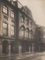 Erwin Quedenfeldt, "Aachen, Altes Kurhaus, Strassenseite", No. 754 aus der Serie "Einzelbilder vom Niederrhein", Fotografie, 1915.