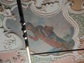 Memmingen, Kramerstraße 33, Apotheke zum Einhorn, Nordwestliches Nebenbild: Gelehrter mit Astrolabium und Buch