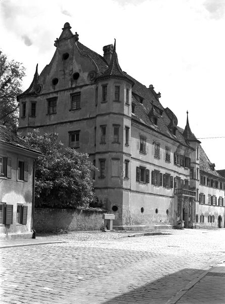 Datei:21fcf693-b536-495f-8c82-8d041d5a3a32.jpg