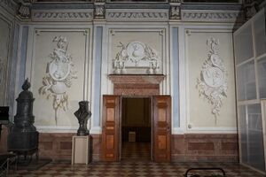 Efea28e0-c8c2-48c7-89b8-249dfb749544.jpg