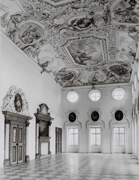 Datei:0a033937-8c51-4bdd-9b23-79b30d765793.jpg
